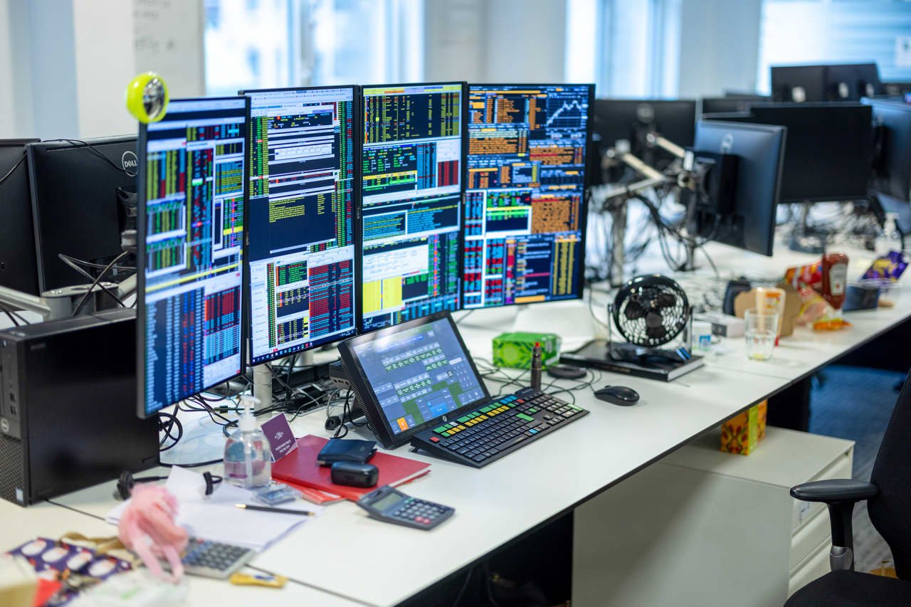 Professional Trading Desk